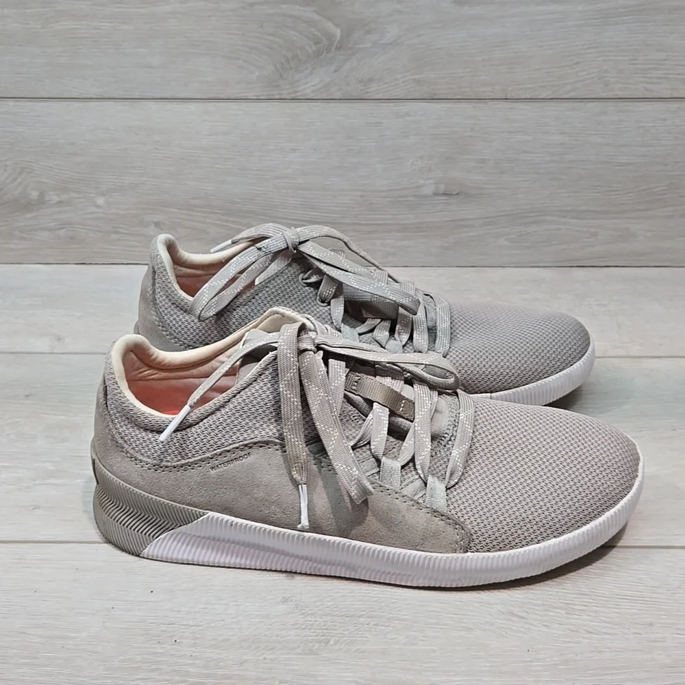 Sorwl Women's Out N About Waterproof Outdoor Casual Gray Sneakers Shoes Sz 9.5